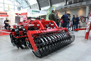 Targi HORTI - TECH. III Targi Technologii Sadowniczych i Warzywniczych / Marzena Mąkosa / Radio Kielce