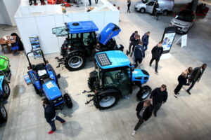 Targi HORTI - TECH. III Targi Technologii Sadowniczych i Warzywniczych / Marzena Mąkosa / Radio Kielce