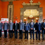 Uhonorowanie zasłużonych krwiodawców w Wojewódzkim Domu Kultury / Marzena Mąkosa / Radio Kielce