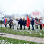 Uroczystości obchodów 187 rocznicy wybuchu Powstania Listopadowego / Marzena Mąkosa / Radio Kielce