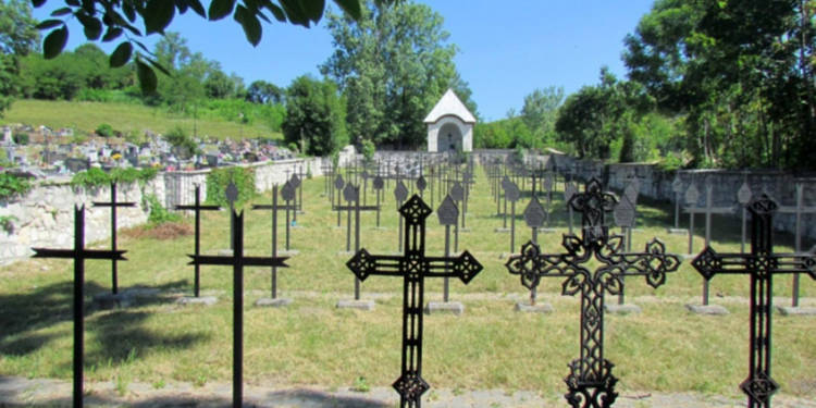 Cmentarz wojenny z okresu I wojny światowej w Pińczowie / UMiG Pińczów