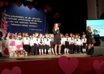 Ostrowiec Św. Jubileusz Zgromadzenia Sióstr Franciszkanek Rodziny Maryi / Anna Głąb / Radio Kielce