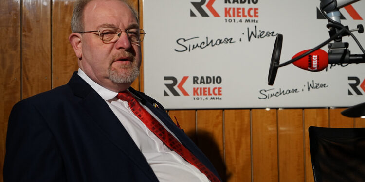 Tomasz Bogucki, przewodniczący Komisji Finansów Publicznych w kieleckiej Radzie Miasta / Robert Felczak / Radio Kielce
