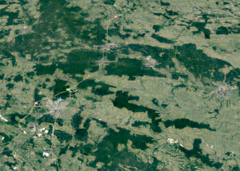 Satelitarna mapa województwa świętokrzyskiego / Google Earth
