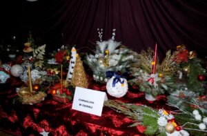 Osiek. Kiermasz świąteczny / Grażyna Szlęzak - Wójcik / Radio Kielce