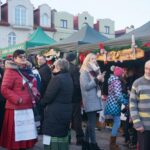 Małogoszcz. Wigilia na rynku / Ewa Pociejowska - Gawęda / Radio Kielce