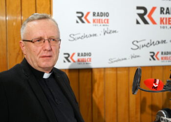 ks. Dariusz Gącik, wikariusz generalny diecezji kieleckiej / Kamil Król / Radio Kielce