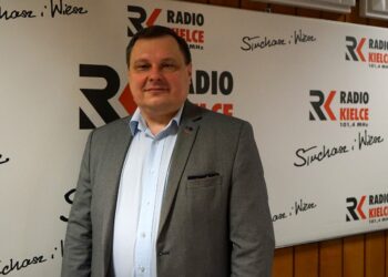 dr Jacek Sadowski – kierownik Kliniki Radioterapii ŚCO / Karol Żak / Radio Kielce