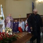 Busko - Zdrój. Msza prymicyjna księdza biskupa Andrzeja Kalety / Kamil Włosowicz / Radio Kielce