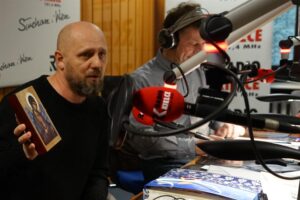 Grzegorz Degejda - właściciel firmy Art Nuvo Studio, Paweł Solarz - Radio Kielce / Robert Felczak / Radio Kielce