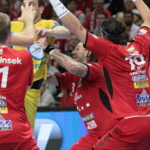 10. kolejka Ligi Mistrzów piłkarzy ręcznych: Telekom Veszprem - PGE Vive Kielce / Krzysztof Bujnowicz / Radio Kielce