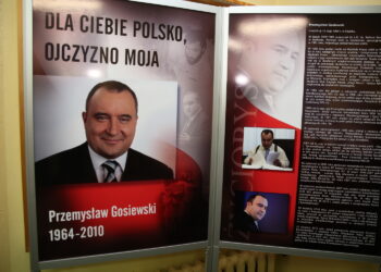 18.12.2016. Wystawa „Dla Ciebie Polsko Ojczyzno Moja, Przemysław Gosiewski 1964- 2010” / Kamil Król / Radio Kielce