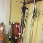 Giełda sprzętu zimowego zorganizowana przez Zrzeszenie Sportu i Rehabilitacji „Start” w Kielcach / Iwona Murawska / Radio Kielce