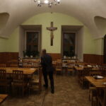 09.12.2017 Święty Krzyż. Klasztor. Odkryte fragmenty fresków refektarzu i przylegającej do niego sali / Jarosław Kubalski / Radio Kielce