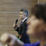 04.12.2017 Kielce. UJK. Konferencja na temat kształcenia i rynku pracy dla osób niepełnosprawnych. Senator PiS Krzysztof Słoń / Jarosław Kubalski / Radio Kielce