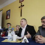 04.12.2017 Kielce. Konferencja w MPK. Senator PiS Krzysztof Słoń, prezes MPK Elzbieta Śreniawska, poseł PiS Bogdan Latosiński i Wiesław Janas prezes Kieleckie Autobusy Spółka Pracownicza / Jarosław Kubalski / Radio Kielce