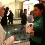 10.12.2017 Kielce. Galeria Echo. Akcja charytatywna Fundacji Mam Marzenie / Jarosław Kubalski / Radio Kielce