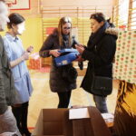 10.12.2017 Kielce. Szlachetna Paczka. Magazyn centralny w liceum imienia Cypriana Kamila Norwida / Jarosław Kubalski / Radio Kielce