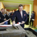 11.12.2017 Kielce. Wmurowanie kamienia węgielnego pod budowę pawilonu szpitala MSWiA przy ulicy Wojska Polskiego. Wiceminister zdrowia Marek Tombarkiewicz / Jarosław Kubalski / Radio Kielce