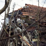 13.12.2017 Rataje Słupskie. Czesław Zdzisław i Leokadia Ścióg dostali domek od Caritas. Ich stary grozi zawaleniem / Jarosław Kubalski / Radio Kielce