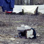 13.12.2017 Rataje Słupskie. Czesław Zdzisław i Leokadia Ścióg dostali domek od Caritas. Ich stary grozi zawaleniem / Jarosław Kubalski / Radio Kielce