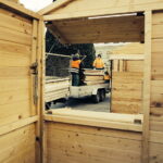 14.12.2017 Kielce. Przygotowania do Jarmarku Bożonarodzeniowego na Rynku / Jarosław Kubalski / Radio Kielce