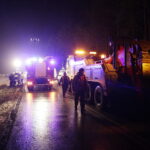 Wypadek w Borkowie. W zderzeniu autobusu z autem osobowym zginęła 27-letnia kobieta / Jarosław Kubalski / Radio Kielce