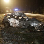 Wypadek w Borkowie. W zderzeniu autobusu z autem osobowym zginęła 27-letnia kobieta / Jarosław Kubalski / Radio Kielce