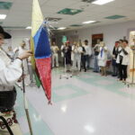 21.12.2017 Kielce. Górale z zespołu "Majeranki" z Rabki Wyżnej odwiedzili pacjentów w ŚCO / Jarosław Kubalski / Radio Kielce