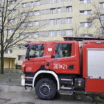 23.12.2017 Kielce. Jedno z mieszkań przy ulicy Romualda 4 zostało zalane. Wezwano służby ratunkowe / Jarosław Kubalski / Radio Kielce