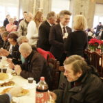 24.12.2017 Kielce. Wigilia dla samotnych, ubogich i bezdomnych w WDK / Jarosław Kubalski / Radio Kielce