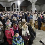 25.12.2017 Kielce. Jan Piotrowski celebrował Pasterkę w budującym się kościele świętej Hiacynty i Franciszka w Kielcach / Jarosław Kubalski / Radio Kielce