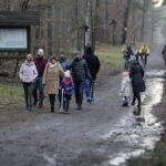 26.12.2017 Kielce . Las na Stadionie. Spacer / Jarosław Kubalski / Radio Kielce