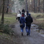 26.12.2017 Kielce . Las na Stadionie. Spacer / Jarosław Kubalski / Radio Kielce