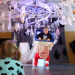 Premiera spektaklu "Kapitan Porządek" / Marzena Mąkosa / Radio Kielce