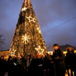 Choinka na Rynku kieleckim / Marzena Mąkosa / Radio Kielce