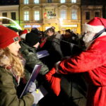 Choinka na Rynku kieleckim / Marzena Mąkosa / Radio Kielce