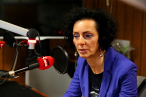 "Choinka pod choinkę". Lucyna Gozdek / Marzena Mąkosa / Radio Kielce