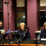 "Choinka pod choinkę" w Radio Kielce. Finał licytacji drzewka Radia Kielce. Mateusz Sakwa, Alicja Bartłomiejczak, Anna Zielińska - Brudek / Marzena Mąkosa / Radio Kielce