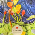 "Choinka pod choinkę". Prezent dołączony do drzewka - kalendarz "Recycling na miarę - 4 Pory Roku" / Marzena Mąkosa / Radio Kielce