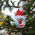 Konkurs "Najładniej udekorowana choinka" w ramach akcji: "Ożywiamy daleszycki rynek" / Marzena Mąkosa / Radio Kielce