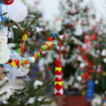 Konkurs "Najładniej udekorowana choinka" w ramach akcji: "Ożywiamy daleszycki rynek" / Marzena Mąkosa / Radio Kielce