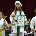 Mikołajkowy turniej karate. Zuzanna Wójcik, Magdalena Kęćko, Julia Wójcik / Marzena Mąkosa / Radio Kielce