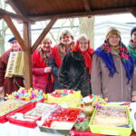 Kiermasz w Dworku Laszczyków. / Marzena Mąkosa / Radio Kielce