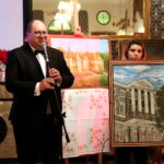 Aukcja na rzecz budowy "Ławeczki Andrzeja Koziei". Po lewej: Ryszard Mańko / Marzena Mąkosa / Radio Kielce