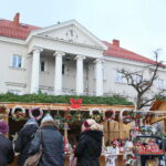 Jarmark Świąteczny na kieleckim Rynku / Marzena Mąkosa / Radio Kielce