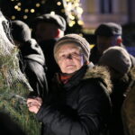 Akcja choinki dla słuchaczy na Rynku w Kielcach / Marzena Mąkosa / Radio Kielce