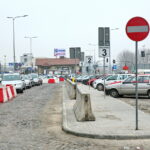 Zmiany organizacji ruchu na Placu Niepodległości przed dworcem PKP / Marzena Mąkosa / Radio Kielce