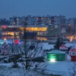 Radio Kielce rozdaje choinki na święta / Marzena Mąkosa / Radio Kielce