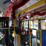 Świąteczny autobus w Kielcach / Marzena Mąkosa / Radio Kielce